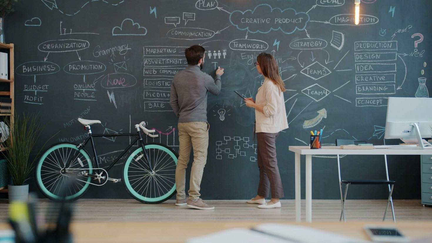 From Concept to Factory: Managing Your First Manufacturing Run